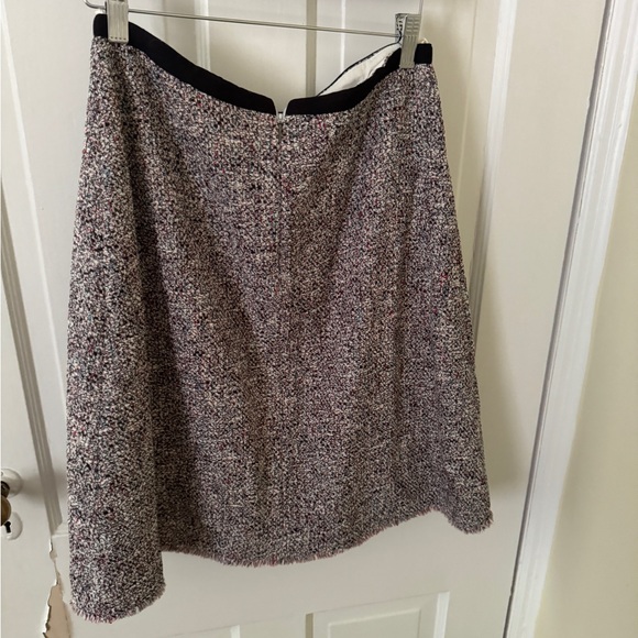 Hugo Boss Tweed Skirt with Pockets - Picture 4 of 4